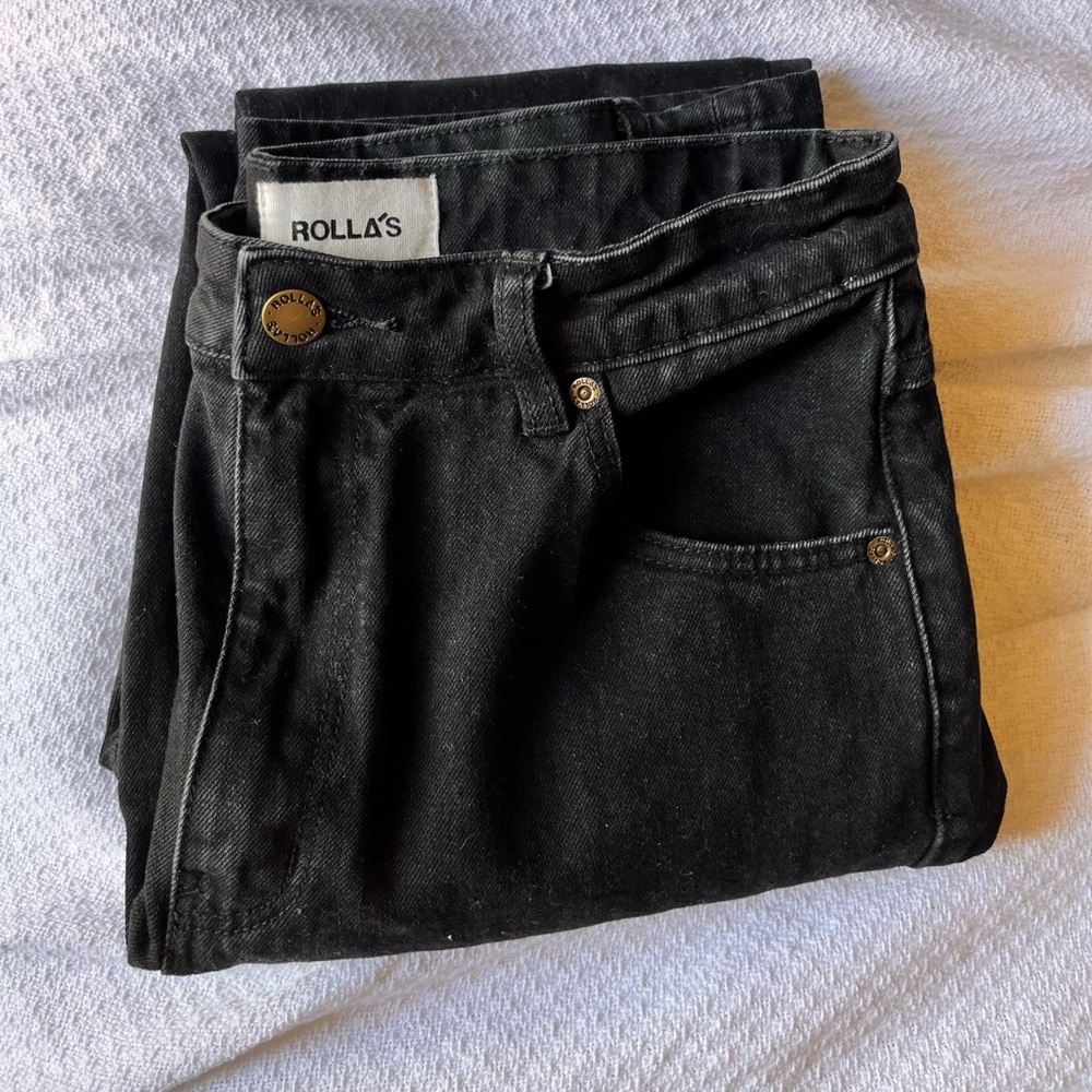 ROLLA’s high rise straight jeans